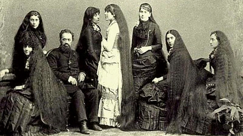 Как красавицы ухаживали за волосами в 19 веке. &laquo;Мыть или не мыть&raquo;, вот в чем вопрос