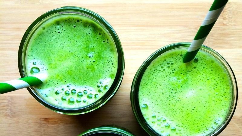 Фруктово-овощной сок и смузи для здоровья и бодрости