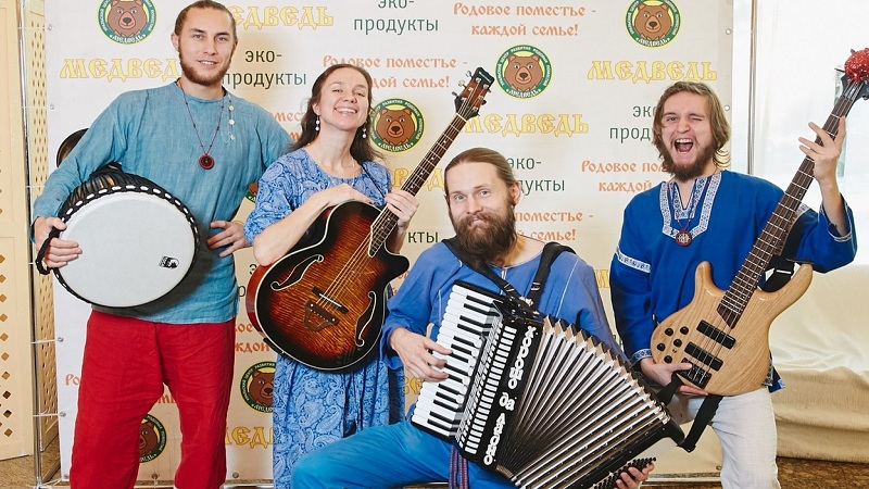 &laquo;ХорошО-да-ЛаднО&raquo; и славянские обереги из дерева