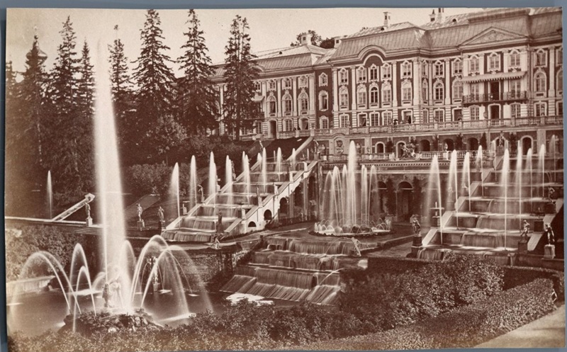 Санкт-Петербург, Фонтаны в Петергофе..jpg
