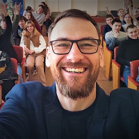 Виктор Пономарёв