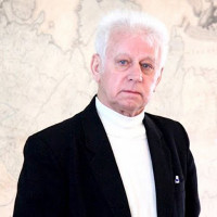 Владимир Базарный