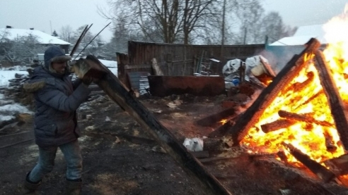 Сгорела мастерская "Мир гуслей"