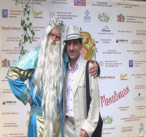 Шаталов Геннадий Васильевич перед открытием фестиваля Русского чая