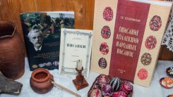 Выставка "Свет в моих ладонях"